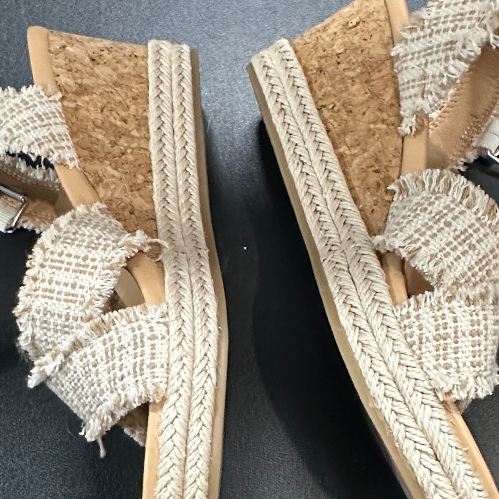 Dolce Vita Cream and Tan Wedge Sandals - Picture 5 of 10